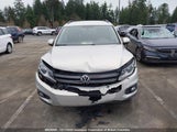 Volkswagen Tiguan S/Se/Sel/R-Line WVGJV3AX2EW581276 снимка