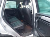 Volkswagen Touareg V6 WVGDF9BP8BD004108 снимка