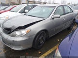 Toyota Camry Le/Xle/Se 4T1BE32K75U980445 fotografie