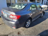 Toyota Corolla S/Le 2T1BU4EE1BC601791 снимка