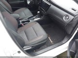 Toyota Corolla L/Le/Xle/Se/Xse 2T1BURHE9JC097952 fotografie