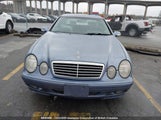 Mercedes-Benz Clk 320 WDBLJ65G12T116794 fotografie