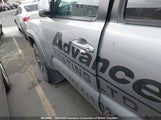 Toyota Tacoma Dbl Cab/Sr/Trdspt/Or/Pro 5TFCZ5AN7JX127864 снимка