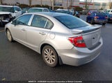 Honda Civic 2HGFB2F58CH010280 fotografie