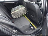 Volkswagen Golf 3VW217AU2FM088360 снимка