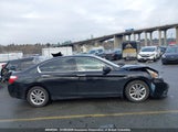 Honda Accord Touring 1HGCR3F94DA800375 снимка