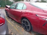 Toyota Camry Xse/Xle 4T1BZ1HK8JU506160 photo