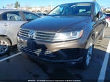 Volkswagen Touareg Sport/Lux/Executive WVGEF9BP9GD012603 снимка