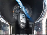 Nissan Pathfinder S/Sv/Sl/Platinum 5N1DR2MMXHC615807 fotografie