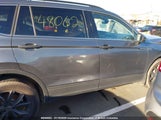 Volkswagen Tiguan Comfortline 3VV2B7AX6NM082278 fotografie