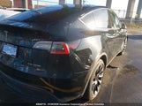 Tesla Model Y 5YJYGDEE7LF051947 снимка