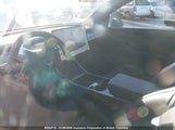 Tesla Model Y 5YJYGDEE7LF051947 photo