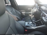 BMW 330I WBA5R7C00LFH36907 снимка