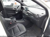 Mercedes-Benz B 250 4Matic WDDMH4GB4FJ299204 fotografie