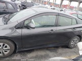 Toyota Prius JTDKARFUXJ3546664 снимка