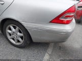 Mercedes-Benz C 320 WDBRF64J81F114658 снимка