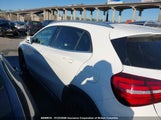 Mercedes-Benz Gla 250 4Matic WDCTG4GB4JJ517895 fotografie