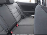 Volkswagen Golf WVWAA7AJ8BW129492 снимка