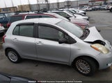 Toyota Yaris JTDKT923175033632 снимка