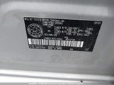 Toyota Rav4 JTMBD31V875122563 снимка