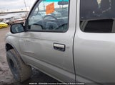 Toyota Tacoma Xtracab 5TEWN72N0YZ694410 photo