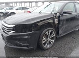 Volkswagen Passat 2.0T Limited Edition 1VWBA7A38NC009359 fotografie