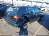 Volkswagen Golf 3VWCA01H2XM256658 снимка