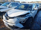 Toyota C-Hr Xle/Xle Premium NMTKHMBX3JR023482 photo