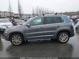 Volkswagen Tiguan Comfortline WVGMV7AX7HK029661 снимка