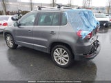 Volkswagen Tiguan Comfortline WVGMV7AX7HK029661 fotografie