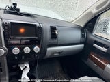 Toyota Tundra Double Cab Limited 5TFBY5F17BX173782 fotografie