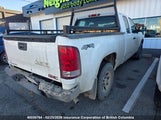 GMC Sierra K1500 1GTR2TE76DZ396820 снимка