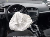 Volkswagen Golf Base / S 3VW817AU3GM067996 снимка