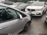 Toyota Yaris VNKKTUD34EA004573 снимка