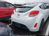 Hyundai Veloster KMHTC6AD1DU181032 снимка
