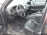 Toyota Tacoma Dbl Cab/Sr5/Trd Sport/Or 5TFDZ5BN4HX016959 photo