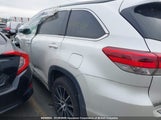 Toyota Highlander Se/Xle 5TDJZRFH7JS904793 снимка
