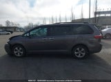 Toyota Sienna 5TDZK3DC6FS558562 снимка