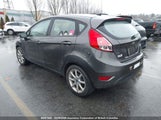 Ford Fiesta Se 3FADP4EJ2GM118800 снимка