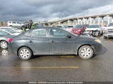 Hyundai Elantra Gl/L KMHDU45D19U573385 снимка