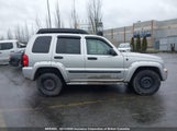 Jeep Liberty Renegade 1J4GL38KX4W129423 fotografie