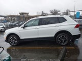 Volkswagen Tiguan Se/Se R-Line Black/Sel 3VV2B7AX2MM139770 снимка