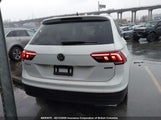Volkswagen Tiguan Se/Se R-Line Black/Sel 3VV2B7AX2MM139770 снимка