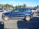 Volkswagen Tiguan S/Se/Sel WVGBV7AX7BW502529 снимка