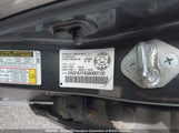 Honda Civic 2HGFA1F43AH001181 снимка
