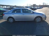 Toyota Corolla S/Le/Xle 2T1BU4EE0AC205852 снимка