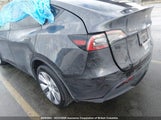 Tesla Model Y 7SAYGDEE3RF989326 fotografie