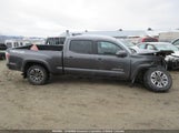 Toyota Tacoma Double Cab/Sr5/Trd Sport/Trd Off Road 3TYDZ5BN3NT012942 fotografie