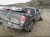 Toyota Tacoma Double Cab/Sr5/Trd Sport/Trd Off Road 3TYDZ5BN3NT012942 fotografie