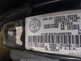 Toyota Camry Ce/Le/Xle 4T1BF22K3VU028789 photo